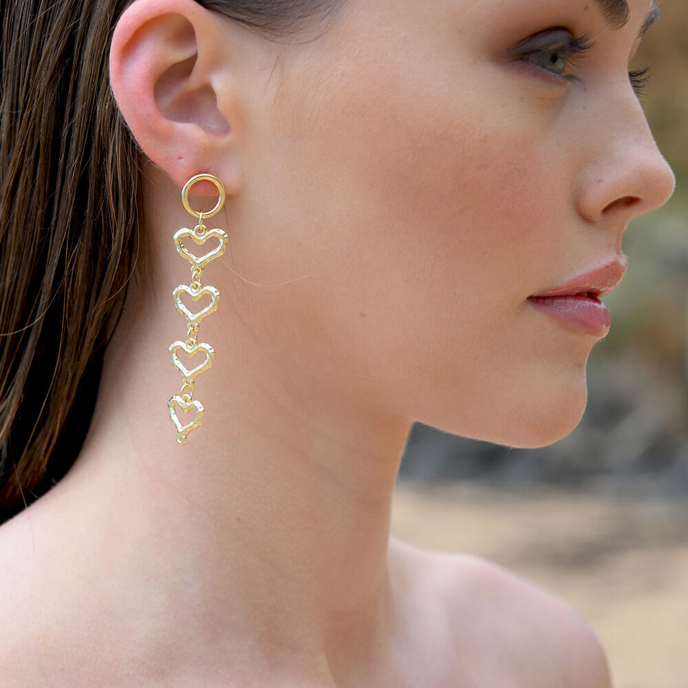 Culturesse Haven Artisan Sculptured Heart String Earrings (Gold)