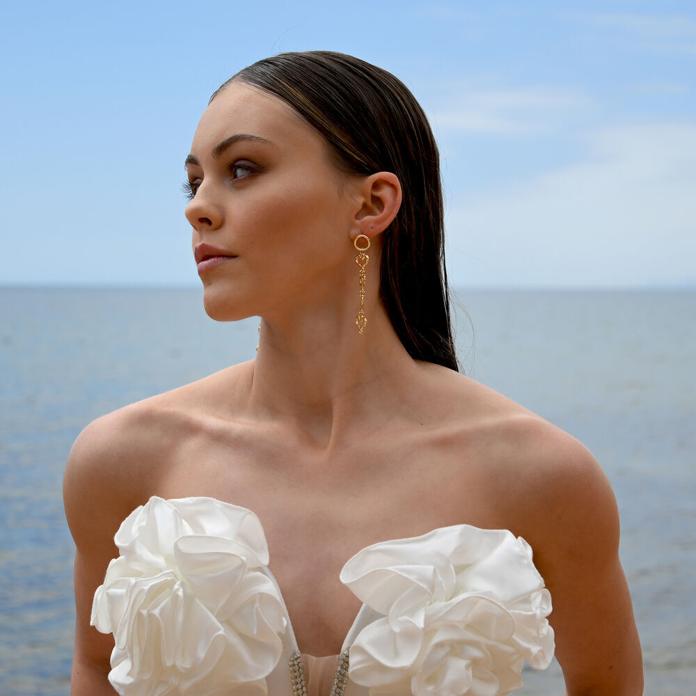 Culturesse Haven Artisan Sculptured Heart String Earrings (Gold)