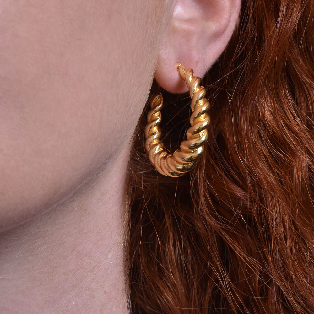 Culturesse Valencia 22K Twisted Gold Croissant Earrings