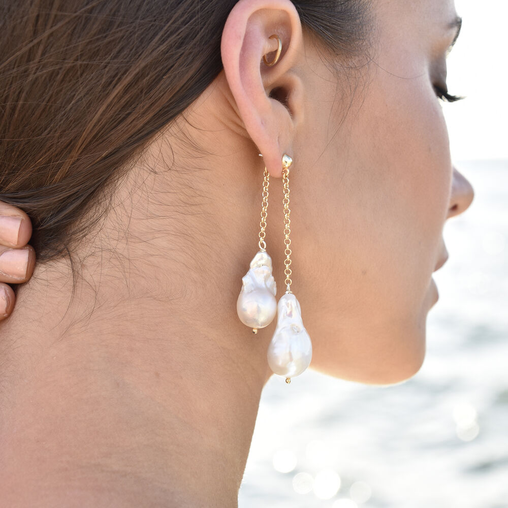 Culturesse Lorene Luxury 24K South Sea Twin Baroque Pearl Earrings