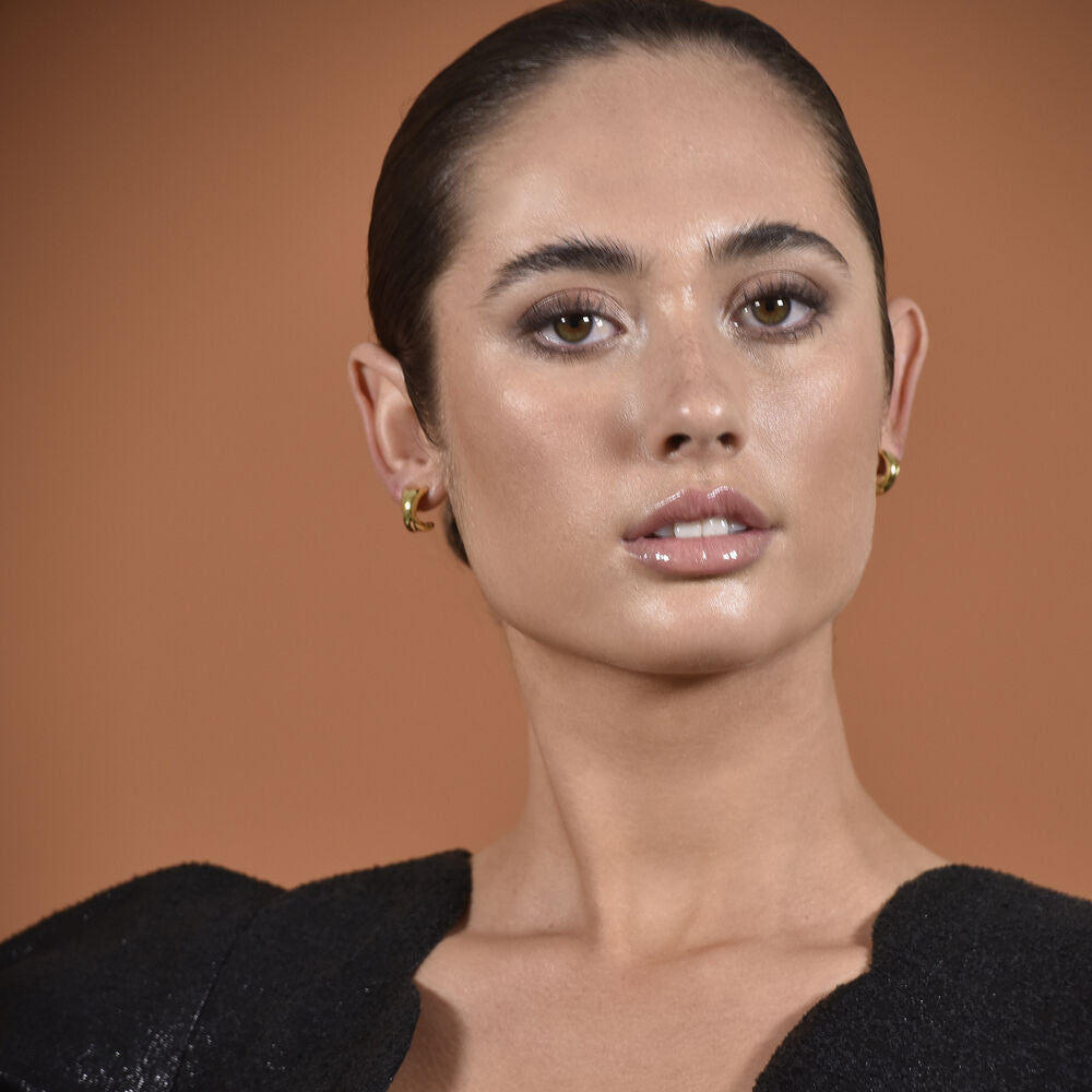 Culturesse Archie Artsy Twin Curve Earrings (Gold Vermeil)