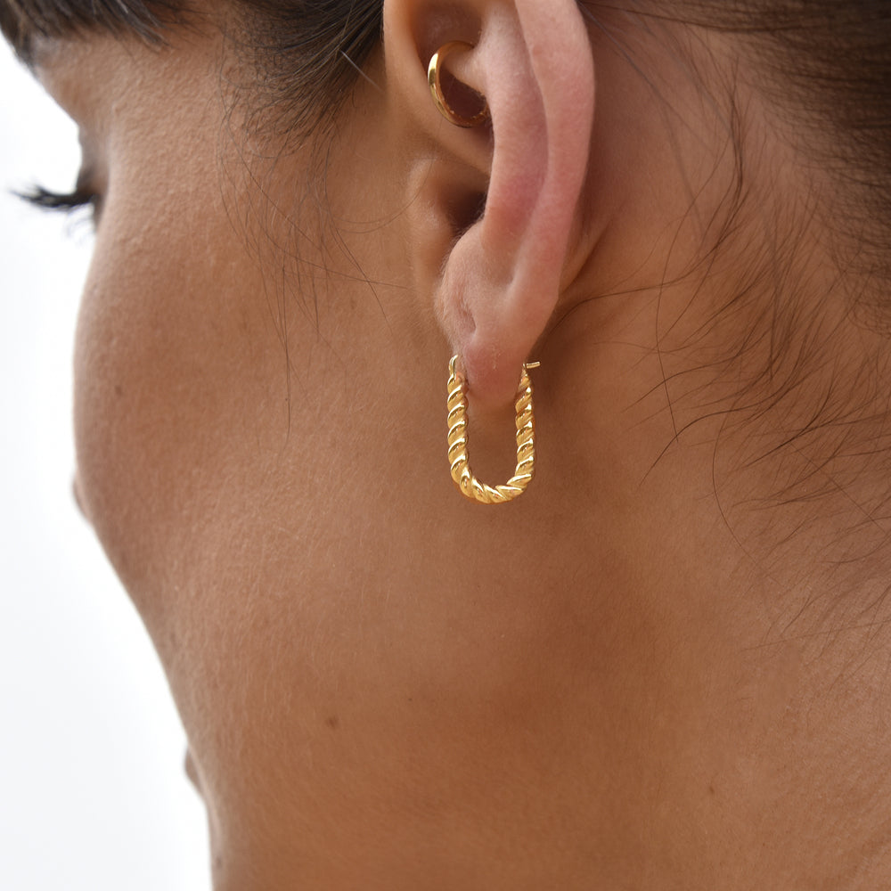 Culturesse Josi Minimalist Twisted Huggie Earrings (Gold Vermeil)