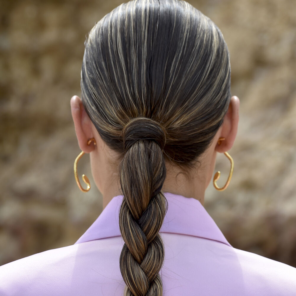 Culturesse Charmante Artsy Winding Serpent Earrings