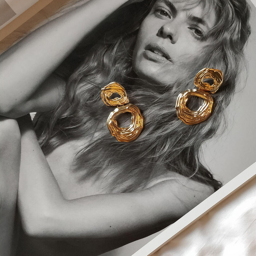 Culturesse Luella Golden Ripple Earrings