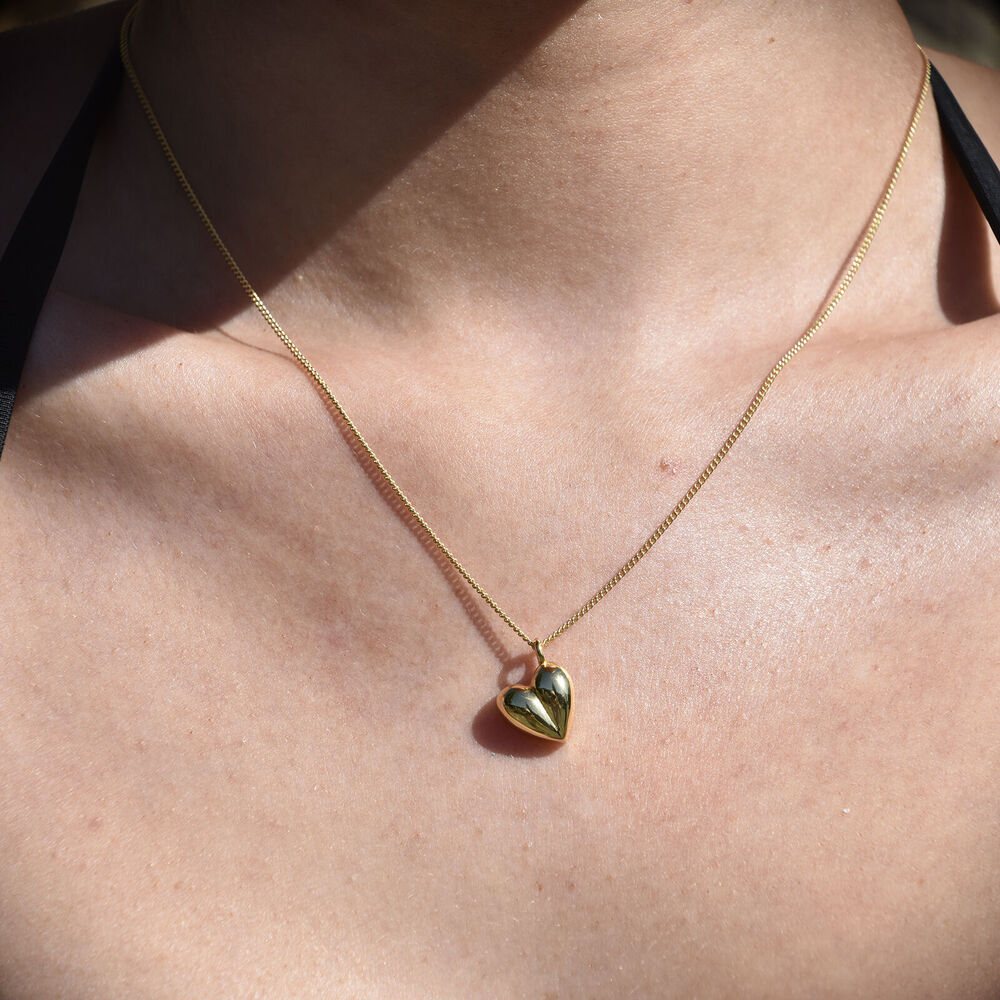 Culturesse Femi Earrings & Kindred Heart Necklace Gift Set (Gold)