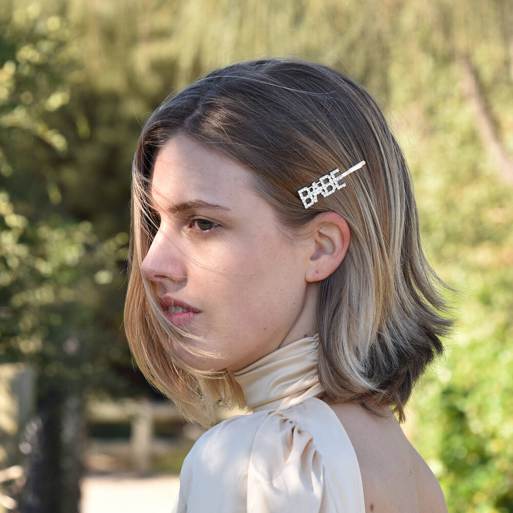 Culturesse Babe Rhinestone Hair Clip