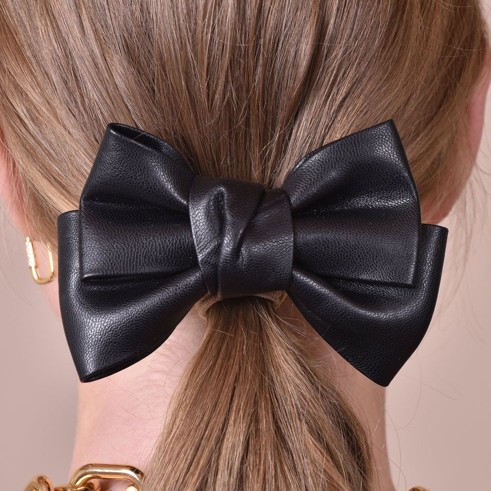Culturesse Charlotte Bow Tie Hair Clip (Black)