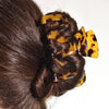 Culturesse Rococo Modern Wave Hair Claw - Medium