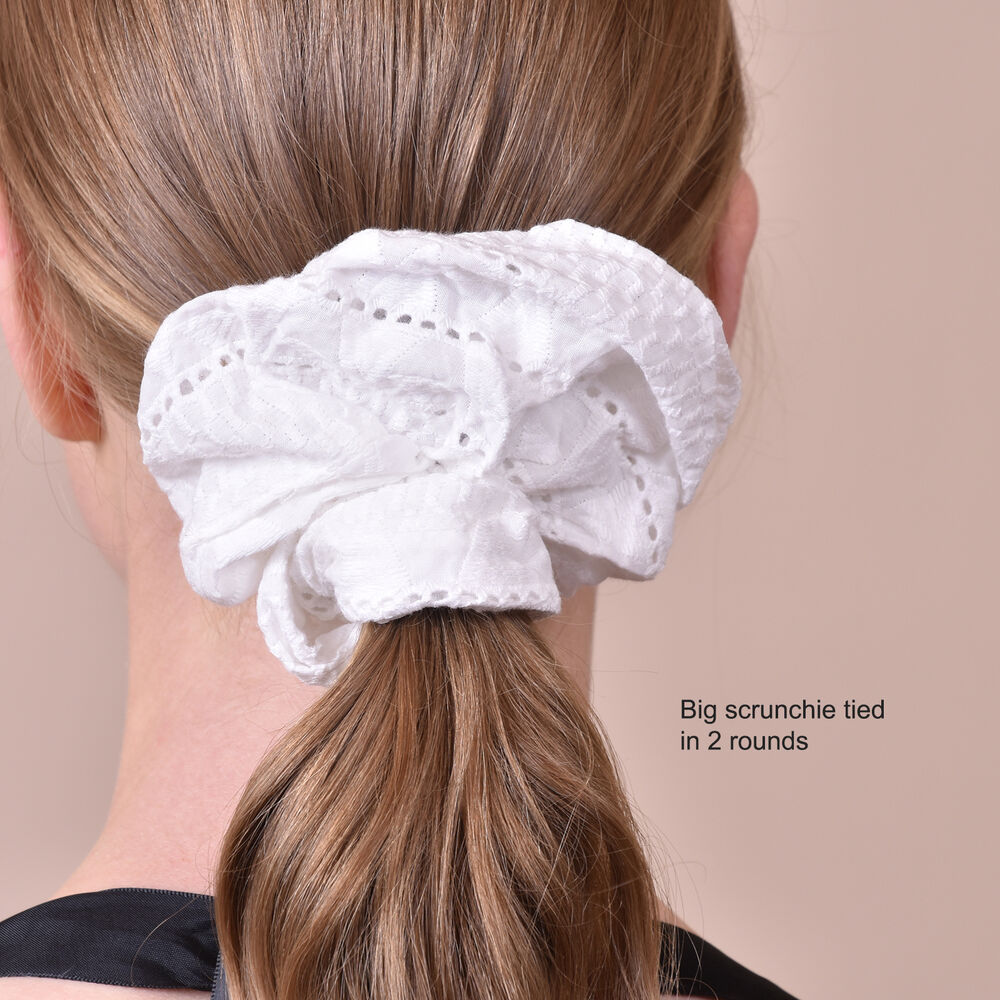 Culturesse Ivory Earthy Muse Cotton Scrunchie Set