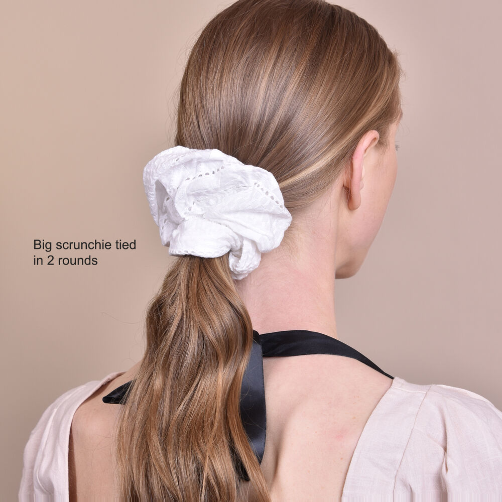 Culturesse Ivory Earthy Muse Cotton Scrunchie Set