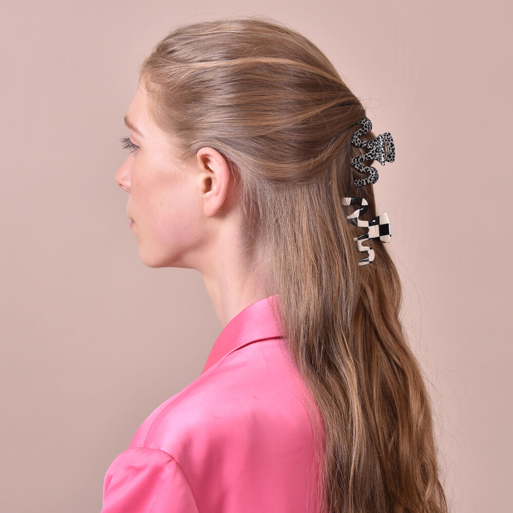 Culturesse Kelsea Artsy Double Wave Hair Claw Set
