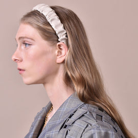 Culturesse Tallulah Scrunched Headband (Beige)