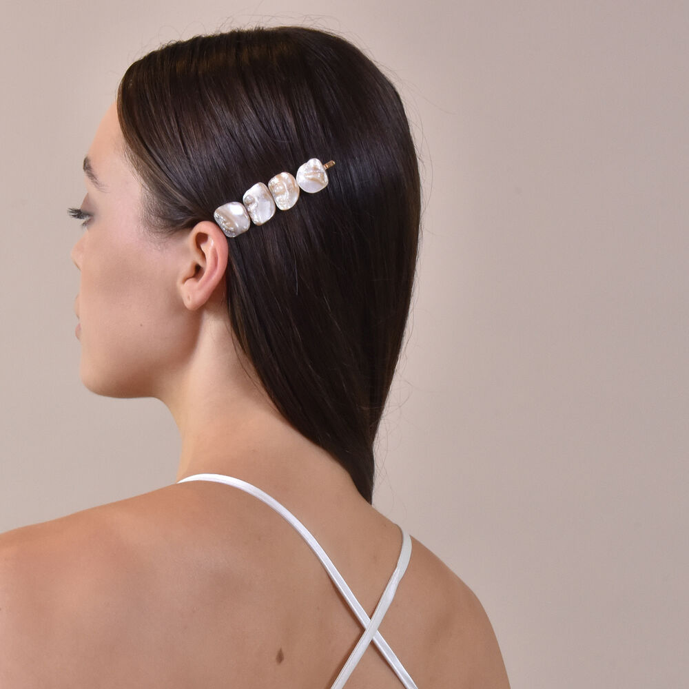 Culturesse Darya Artisan Irregular Shell Hair Clip