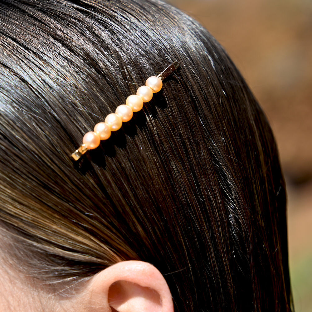 Culturesse Meret Rose-hue Freshwater Pearl Hair Clip