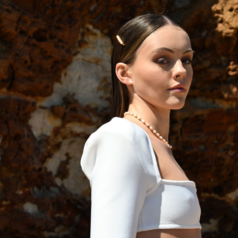 Culturesse Meret Rose-hue Freshwater Pearl Hair Clip