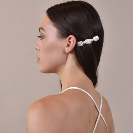 Culturesse Arnette Artisan Baroque Pearl Barrette