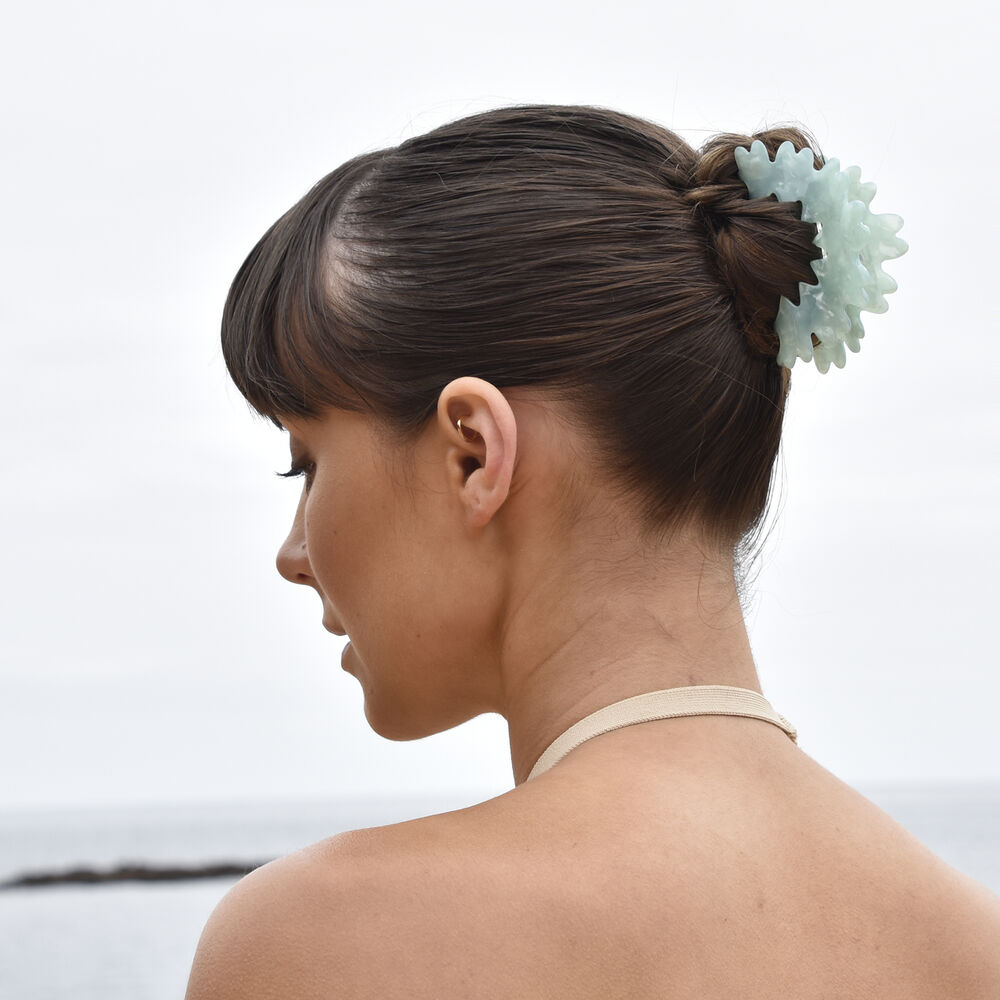 Culturesse Gigi Artsy Wavy Hair Claw - Aqua