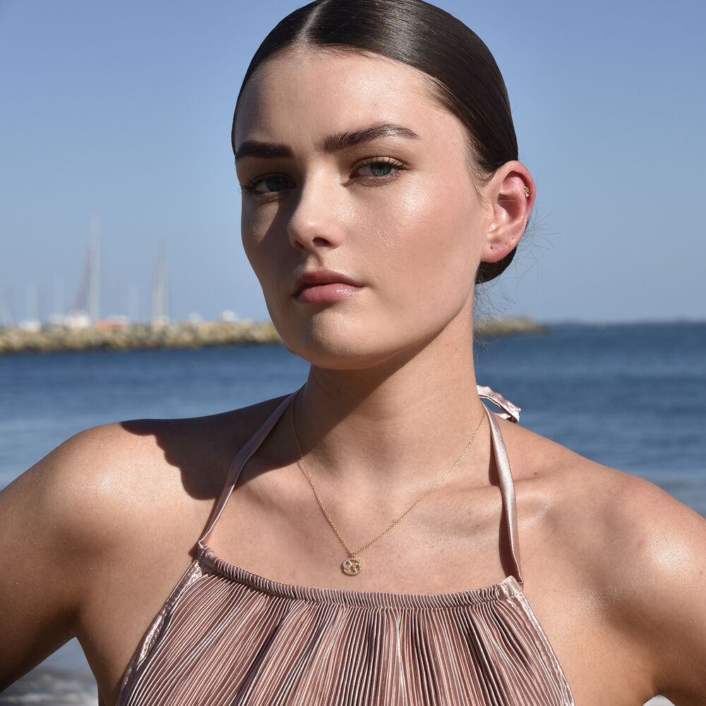 Culturesse Cancer Diamante Pendant Necklace (Gold)