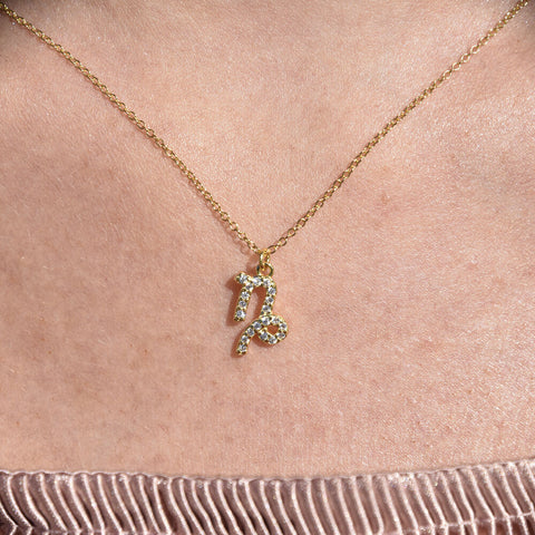 Culturesse Capricorn Diamante Pendant Necklace (Gold)