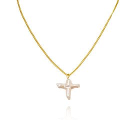 Culturesse Vernicia Delicacy Status Necklace