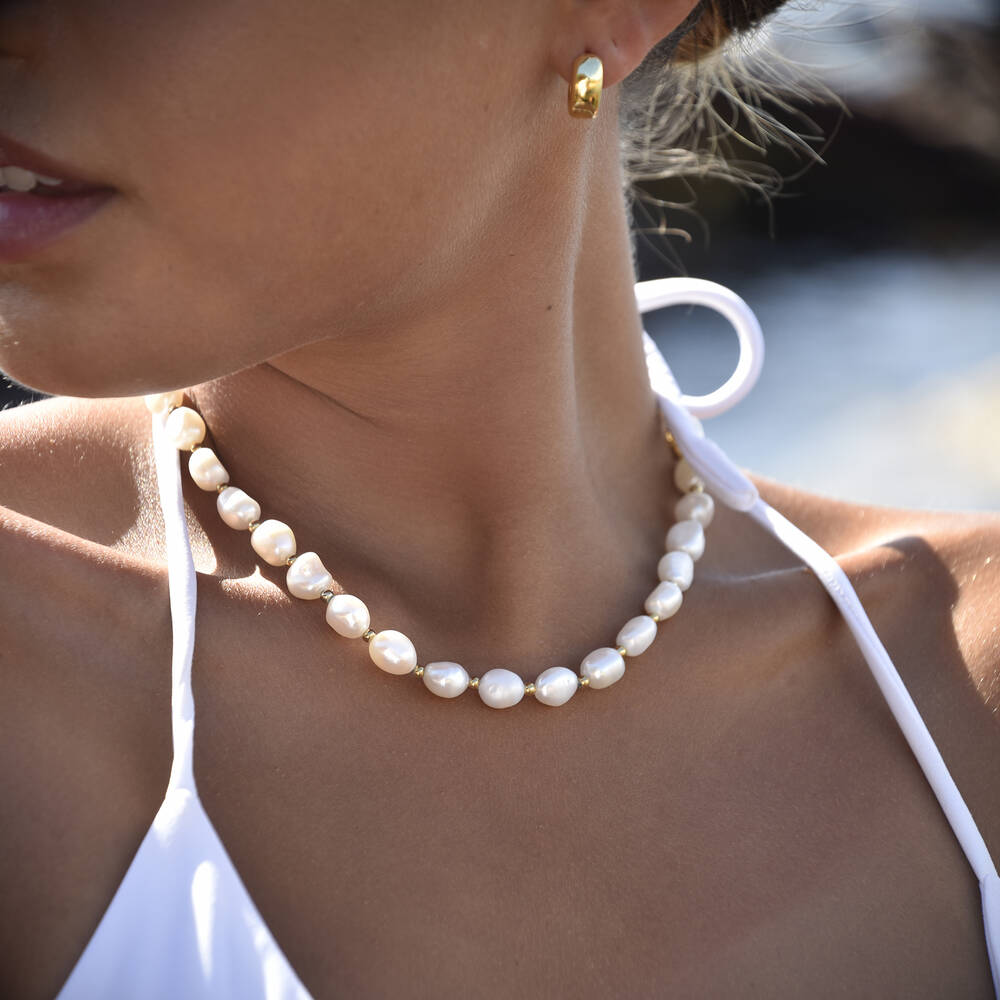 Culturesse Ivana Freshwater Pearl Necklace