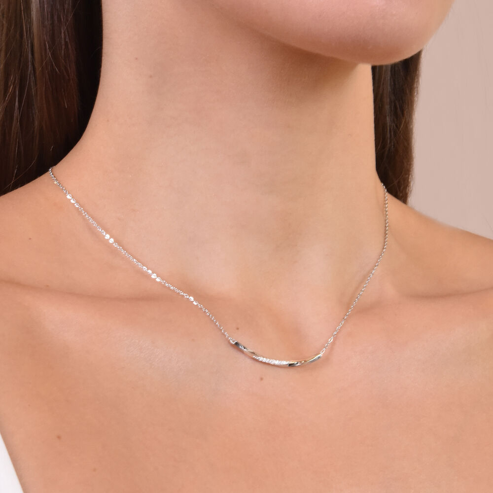 Culturesse Cesca Fine Silver Bar Pendant Necklace