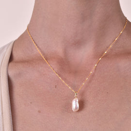 Culturesse Nova 18K Freshwater Pearl Pendant Necklace