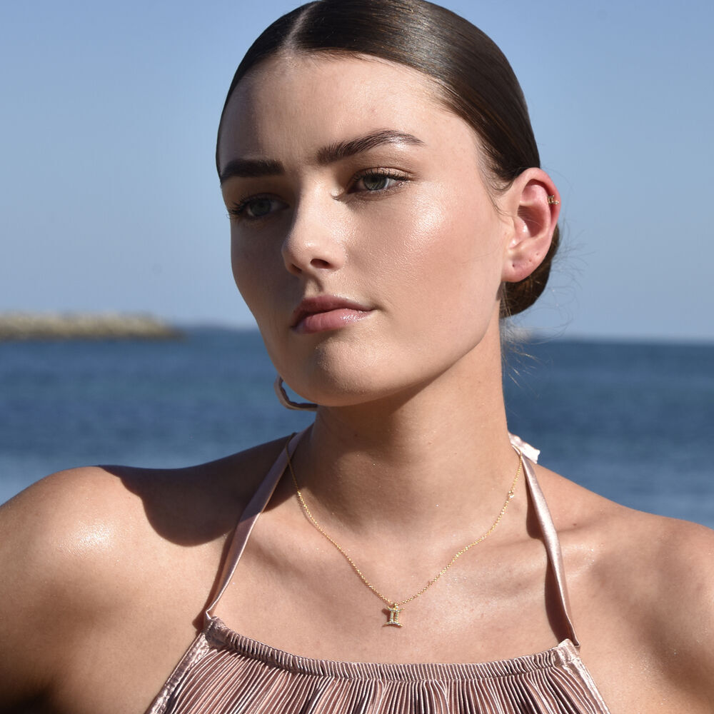 Culturesse Gemini Diamante Pendant Necklace (Gold)