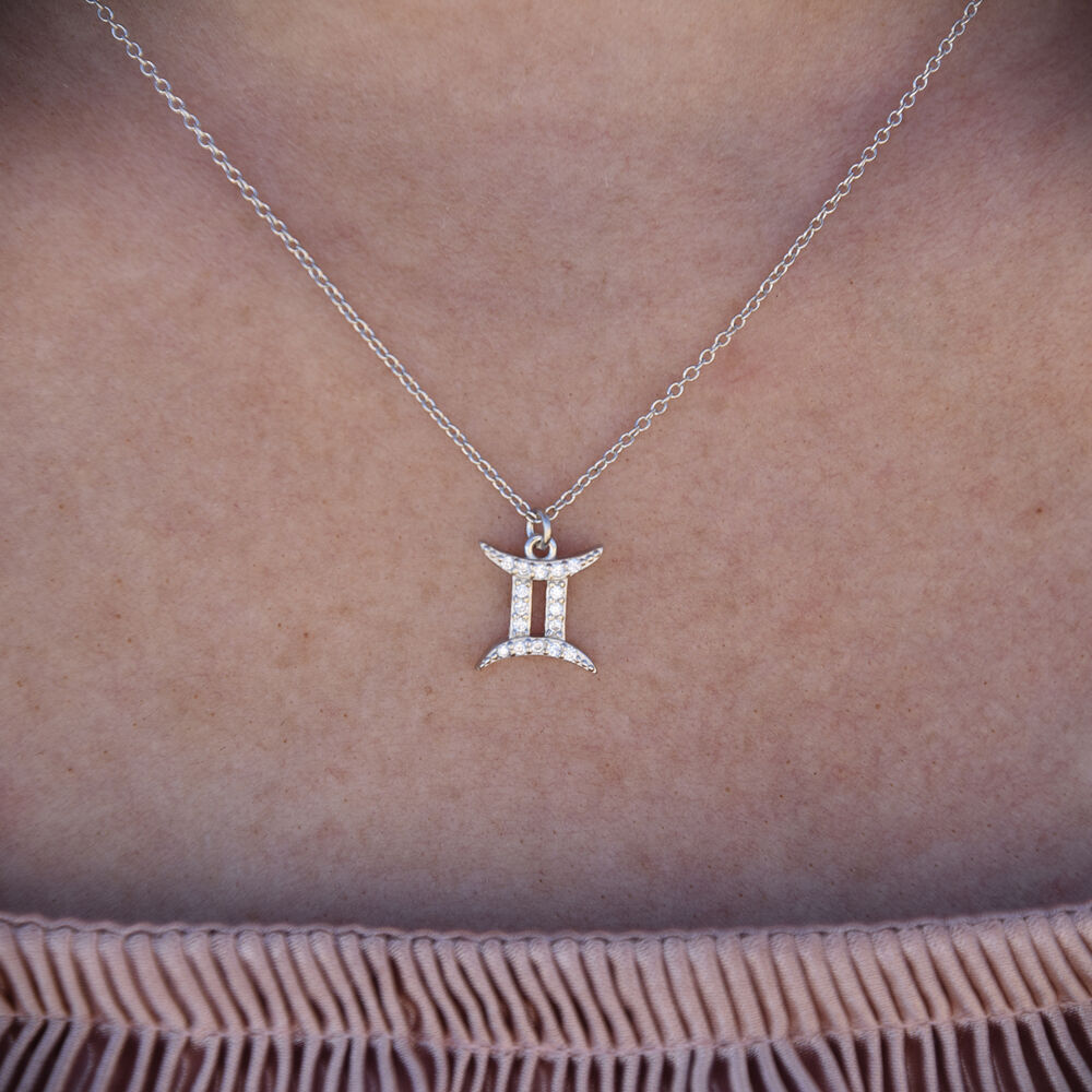 Culturesse Gemini Diamante Pendant Necklace (Silver)