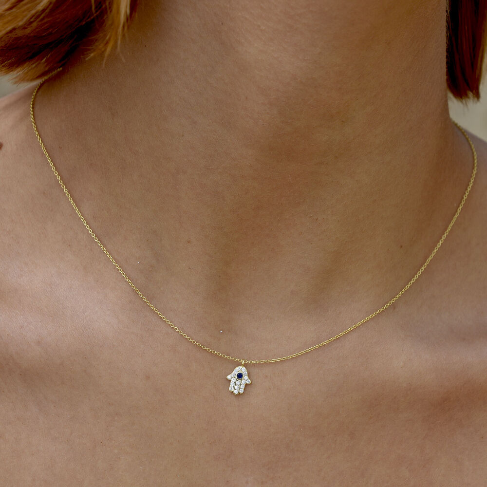 Culturesse Esin Hamsa Hand Pendant Necklace (Gold)