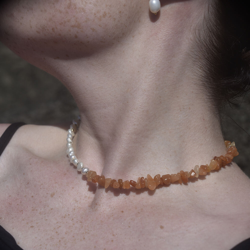 Culturesse Amoret Natural Agate Macadam Pearl Necklace