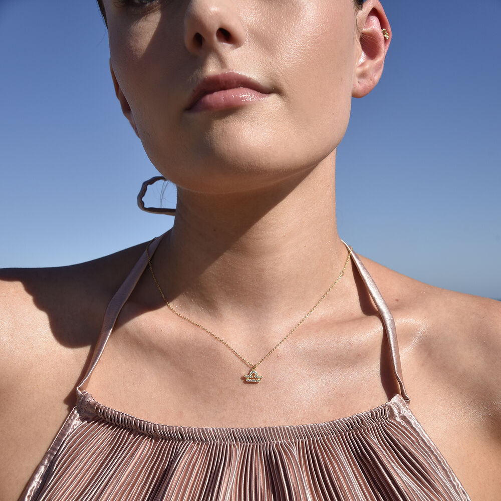 Culturesse Libra Diamante Pendant Necklace (Gold)