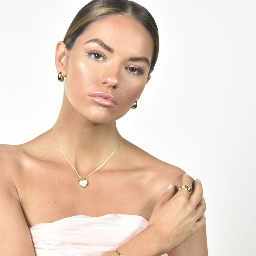 Culturesse Charme Mother of Pearl Heart Pendant Necklace (Gold Vermeil)