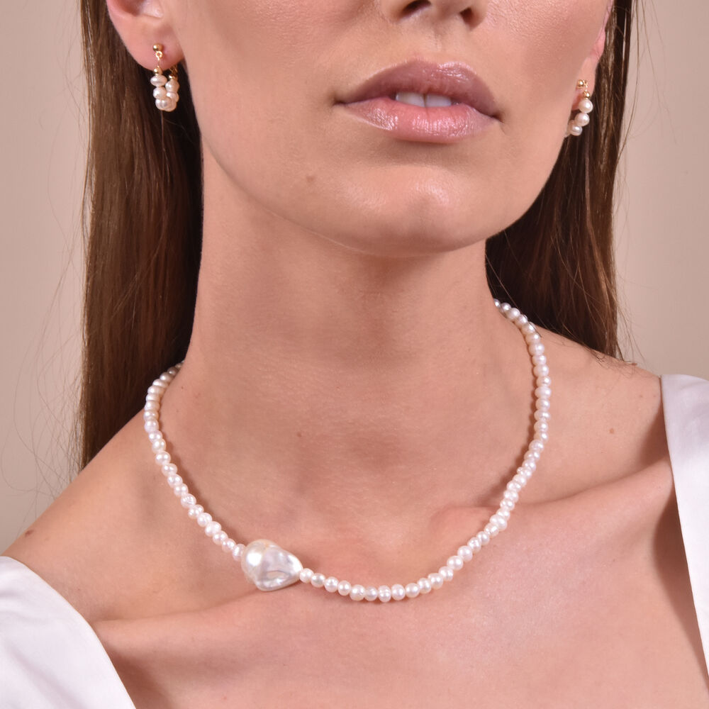 Culturesse Milani Off Centre Pearl Necklace