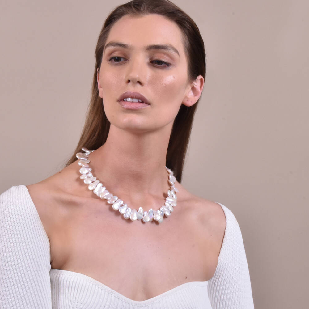 Culturesse Audriana Luxury Baroque Pearl Necklace