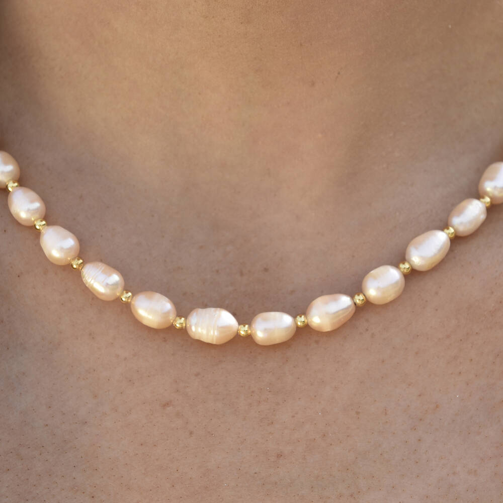 Culturesse Elara Pink Cultured Pearl Necklace