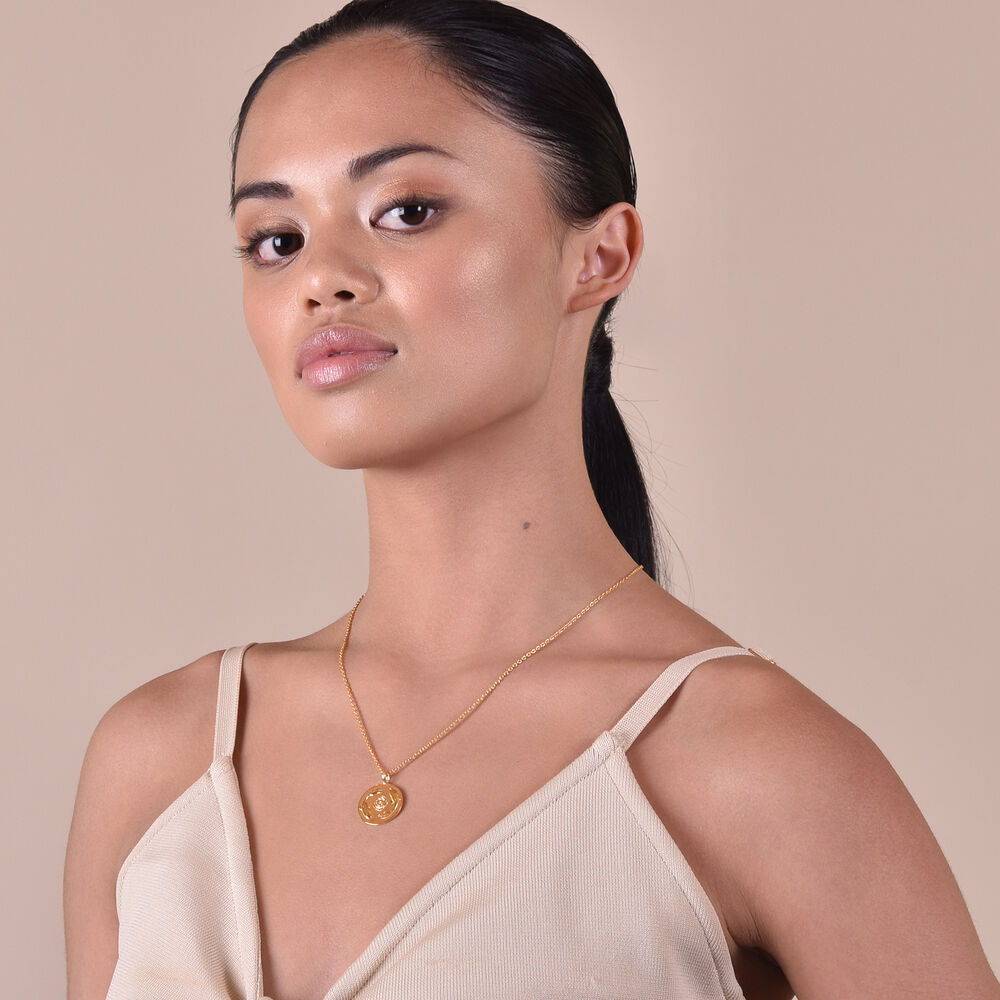 Culturesse She Is Pisces Artisan 24K Gold Zodiac Pendant Necklace