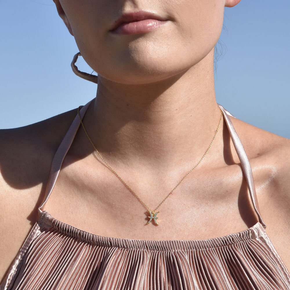 Culturesse Pisces Diamante Pendant Necklace (Gold)