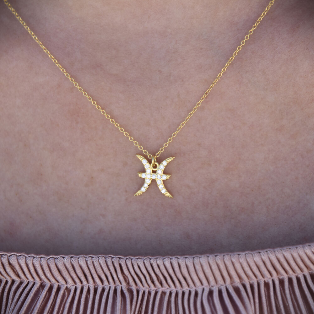 Culturesse Pisces Diamante Pendant Necklace (Gold)
