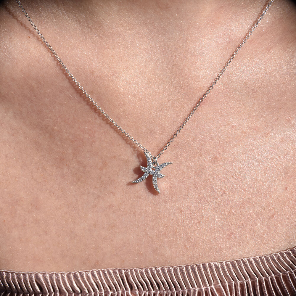 Culturesse Pisces Diamante Pendant Necklace (Silver)