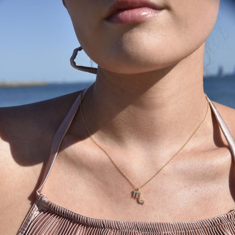 Culturesse Scorpio Zodiac Diamante Pendant Necklace (Gold)
