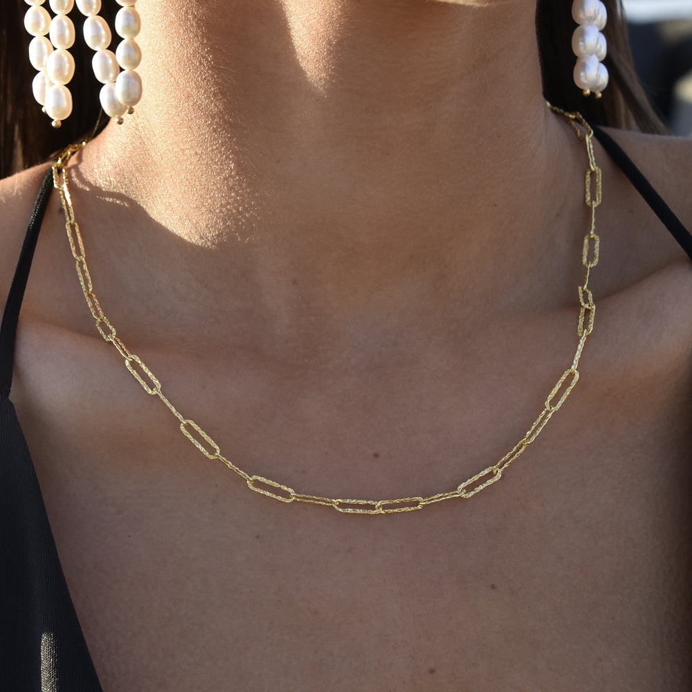 Culturesse Elijah Textured Link Chain Necklace (Gold Vermeil)