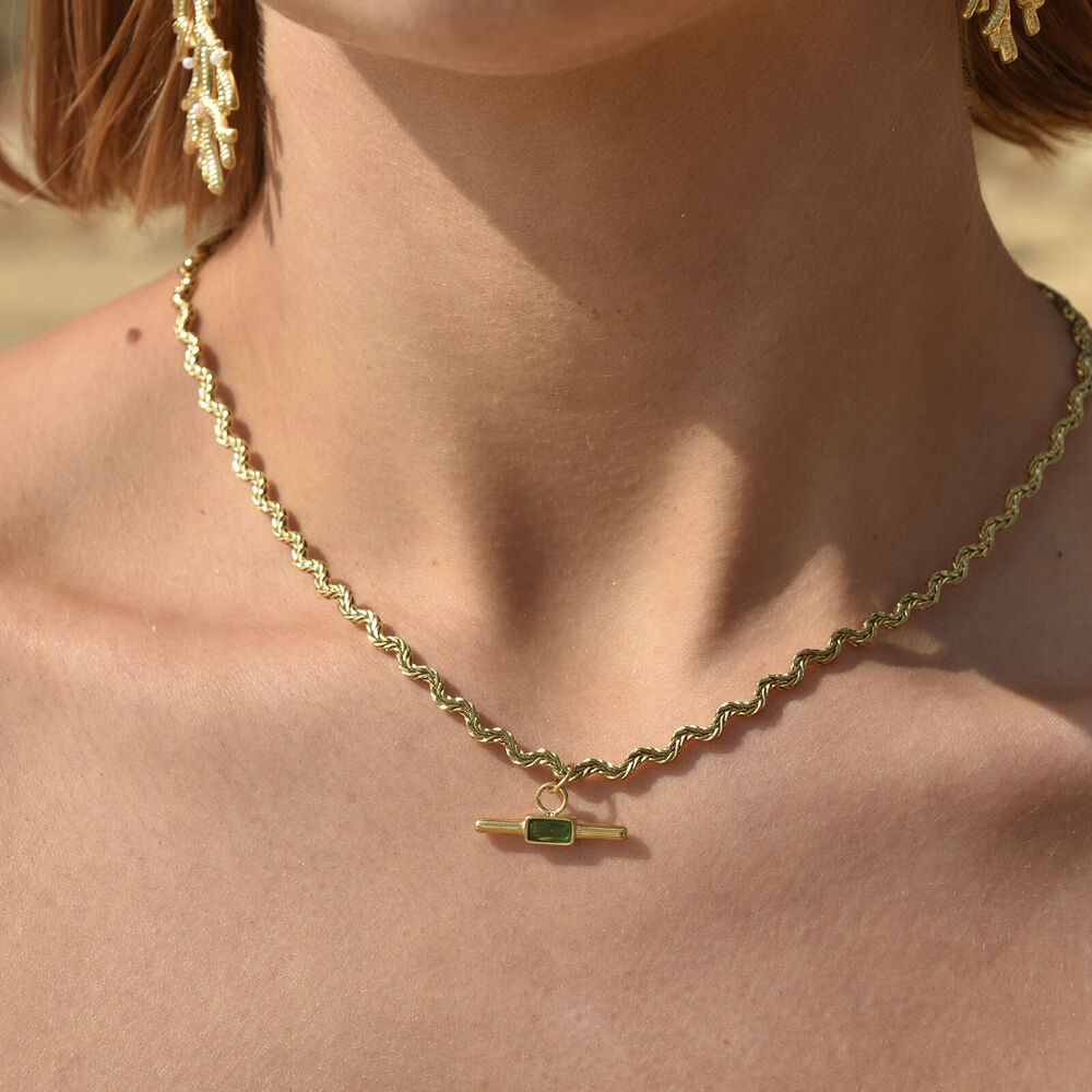 Culturesse Merida Wavy Chain Necklace (Green Stone)