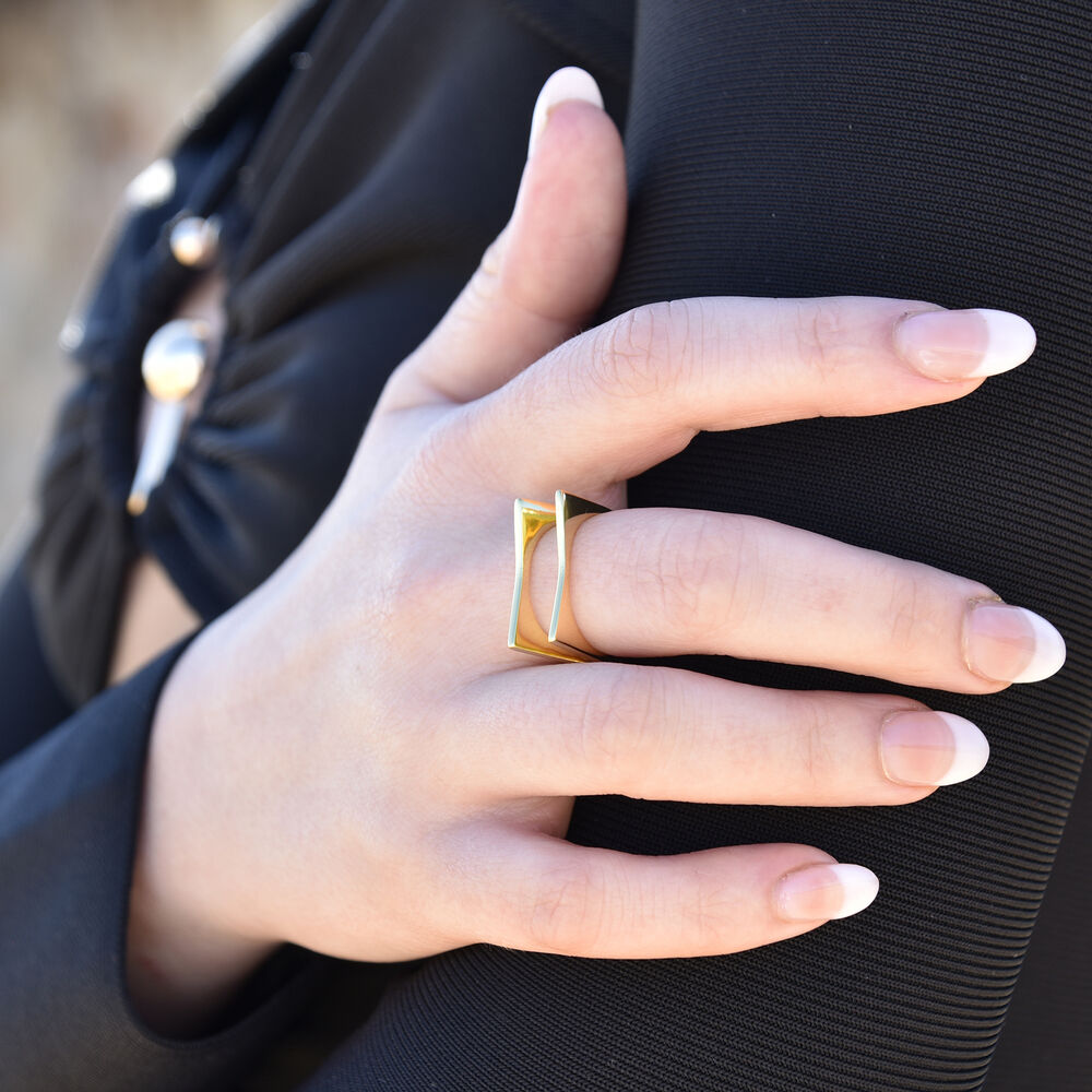 Culturesse Leontine Artisan Sculpture Frame Open Ring