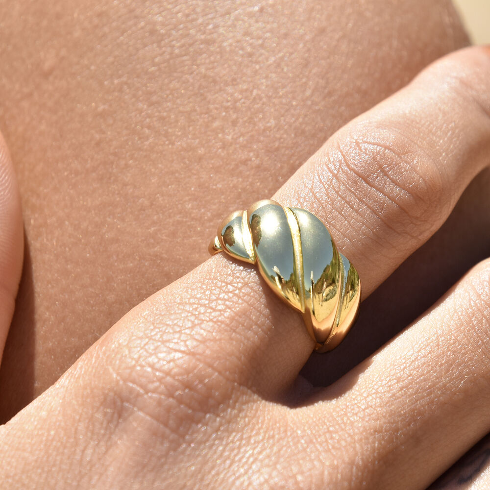 Culturesse Aveline Gold Vermeil Croissant Open Ring