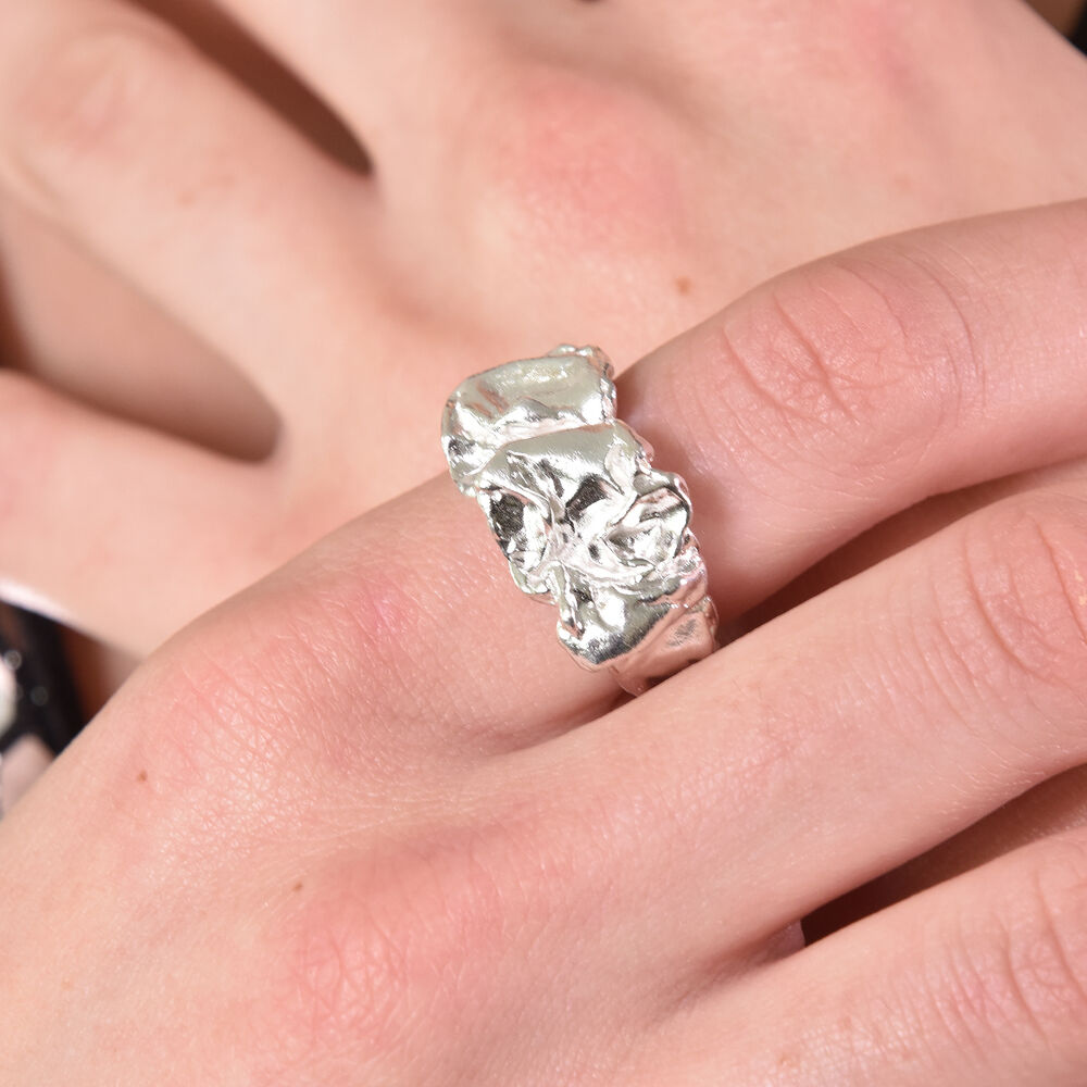 Culturesse Ezra Sculpture Open Ring - Silver