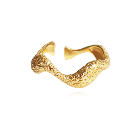 Culturesse Isaline Textured Wavy Open Ring (Gold)