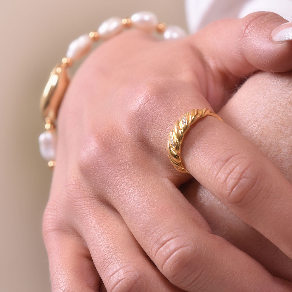 Culturesse Lanette Gold Vermeil Twisted Open Ring