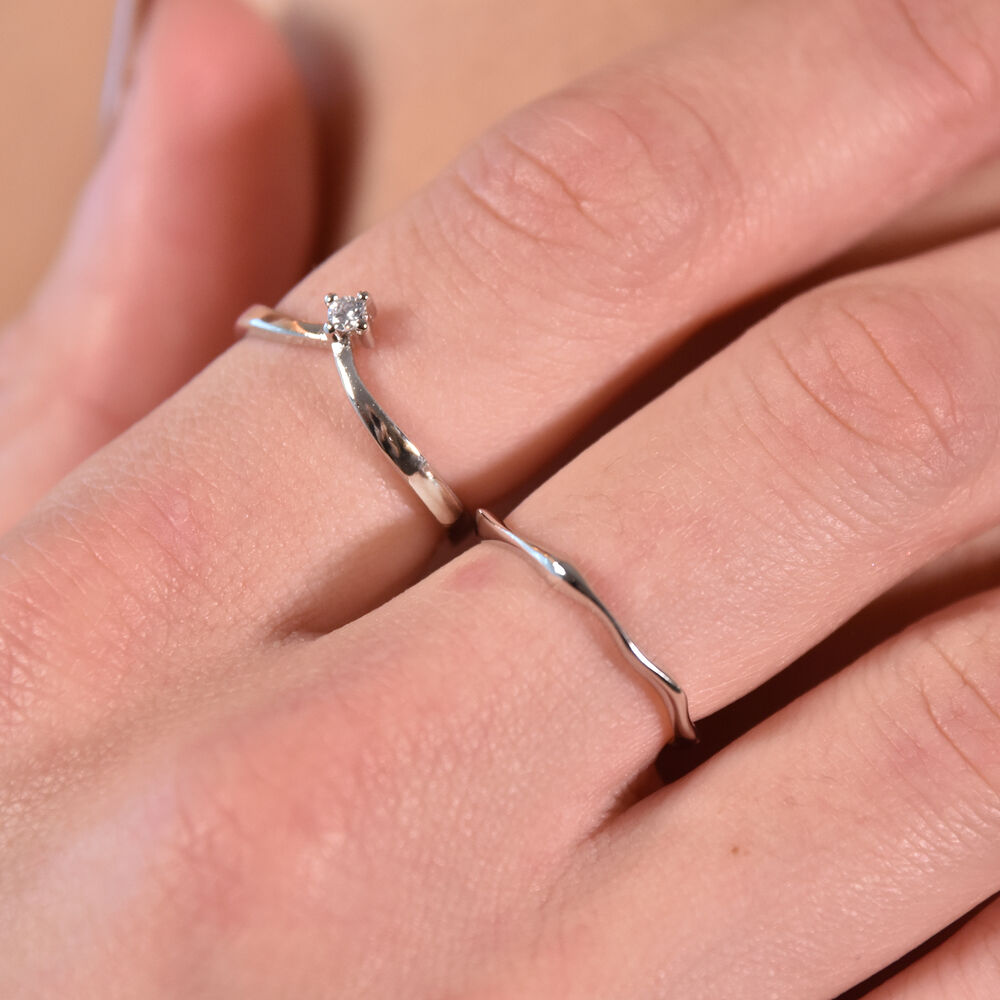 Culturesse Lula Fine Everyday Silver Open Ring