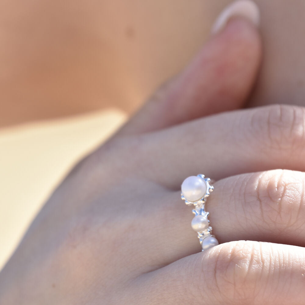 Culturesse Fredrique Artisan Pearl Open Ring (Limited Edition)